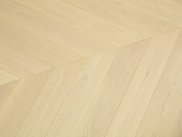 Vidar Hardwood Plank American Oak Chevron Select & Better Collection Moon Light 5" X 3/4" X Fixed Length |18 mm Thickness