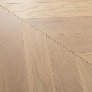 Vidar Hardwood Plank American Oak Chevron Select & Better Collection Naked Oak 5" X 3/4" X Fixed Length |18 mm Thickness