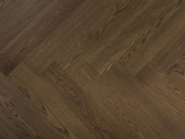 Vidar Hardwood Plank American Oak Herringbone Character Collection Camel 5" x 3/4" x 30" |18 mm Thickness